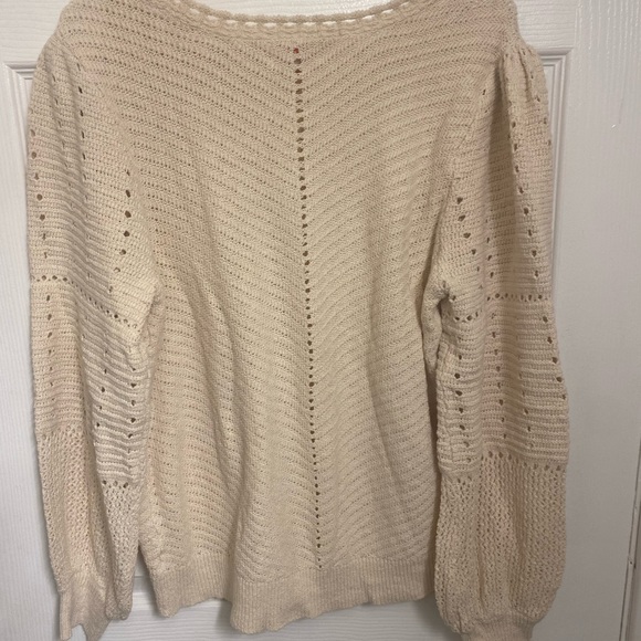 NWT knit sweater color cream size L - Picture 7 of 8